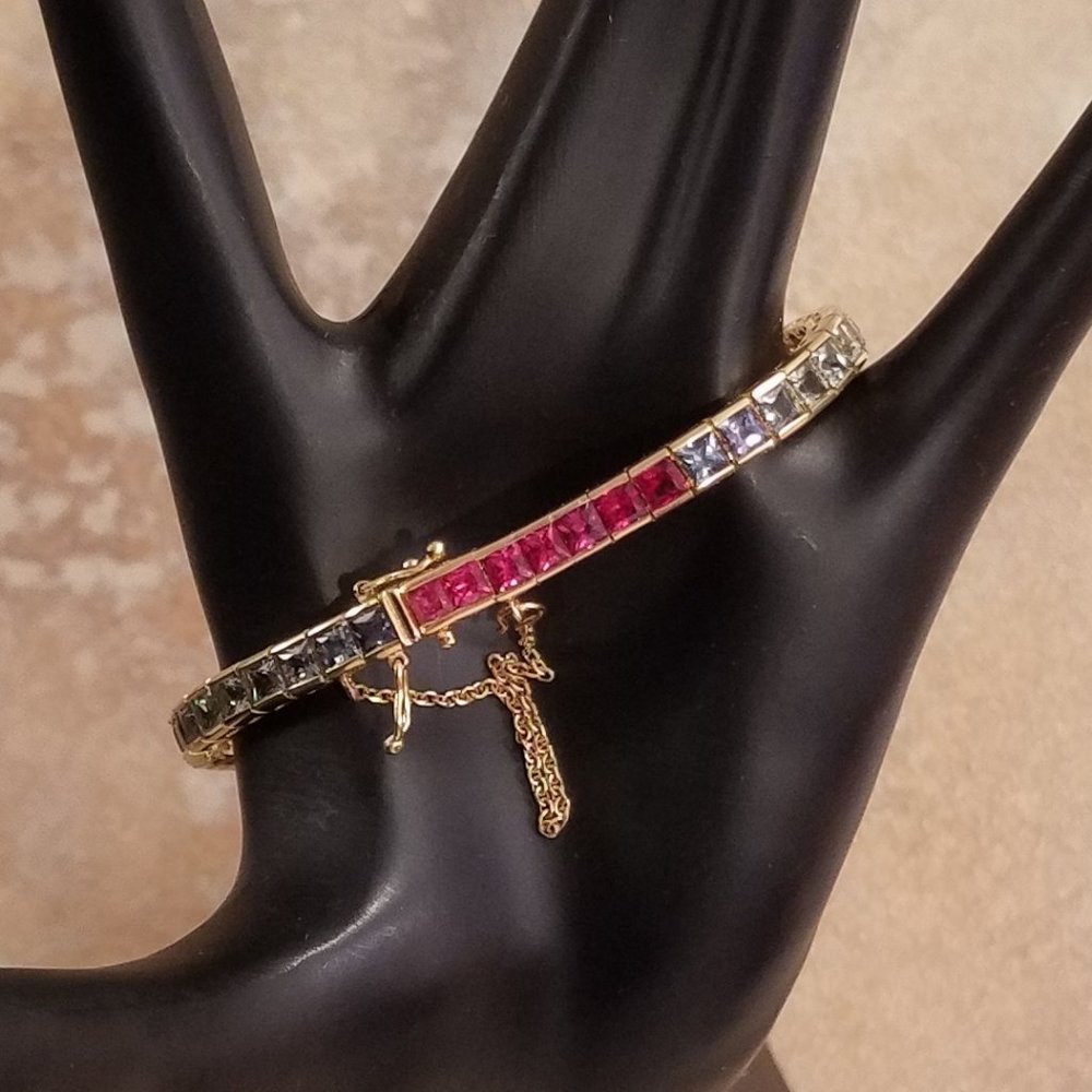 Rainbow Sapphire 18Kt, Princess Cut, Natural Square Sapphires, Tennis Bracelet - Picture 4 of 13